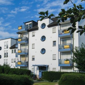 Hiddenseestraße 7-9