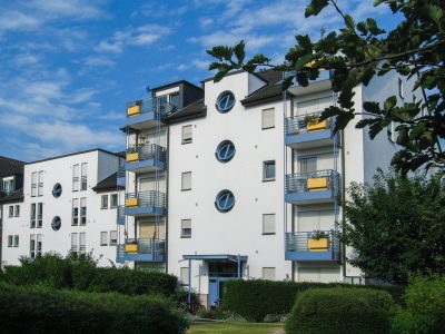 Hiddenseestraße 7-9